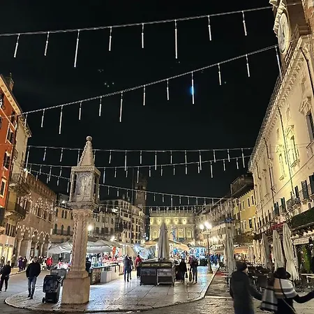 Domus Largo Pescheria Verona Buitenkant foto